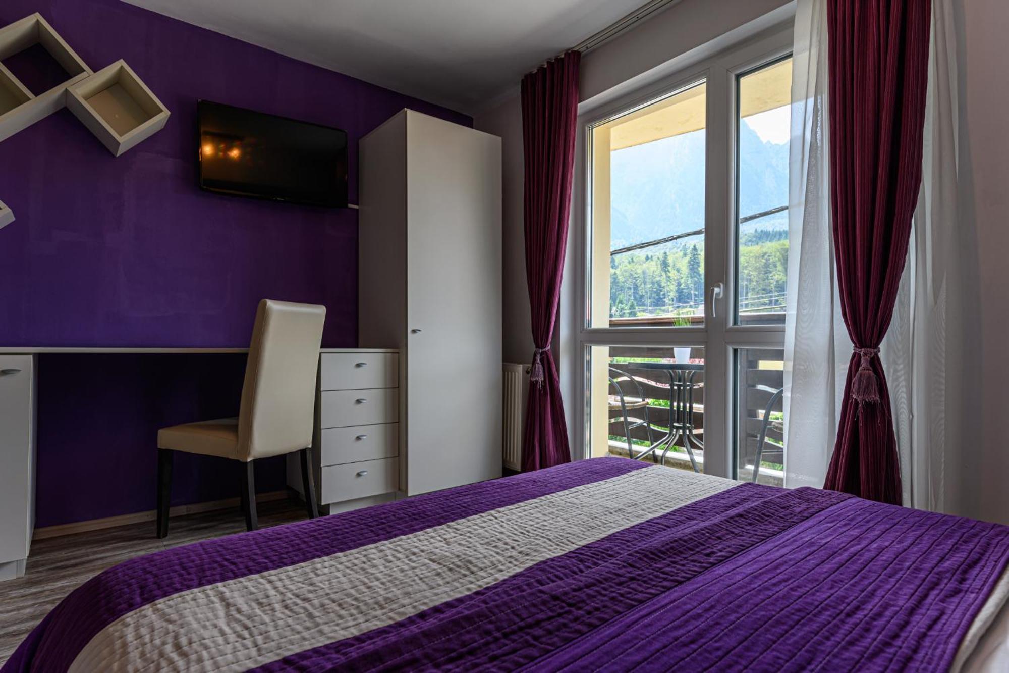 Hotel Casa Ramino Buşteni Zewnętrze zdjęcie